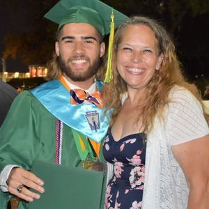 Meet your Posher, Liza